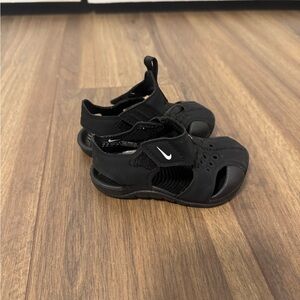 Toddlers Black Nike Sandals